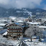 Hotel Zum Loewen 3*