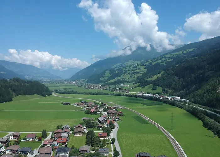 Hotel Zum Loewen Aschau Im Zillertal