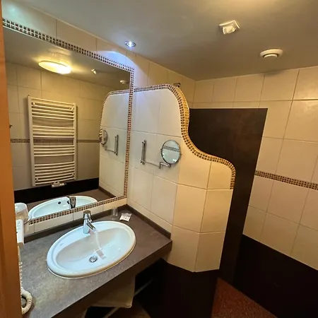 Zum Loewen Hotel Aschau Im Zillertal