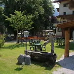 Szálloda Zum Loewen Aschau Im Zillertal