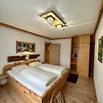 Szálloda Zum Loewen 3*