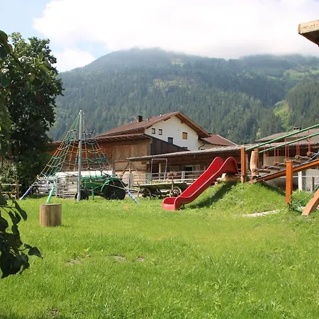 Zum Lowen Hotel